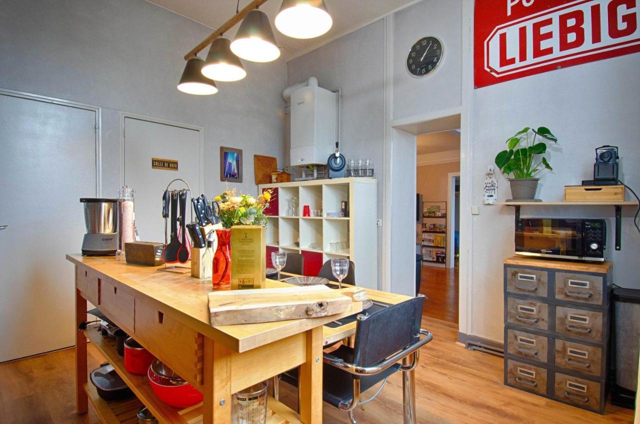 Sweet Nina Jazz Appartement Pour 5 Voyageurs, Situe A La Place De La Republique, Avec Parking Et Lit Queen Size Le Mans Exterior photo